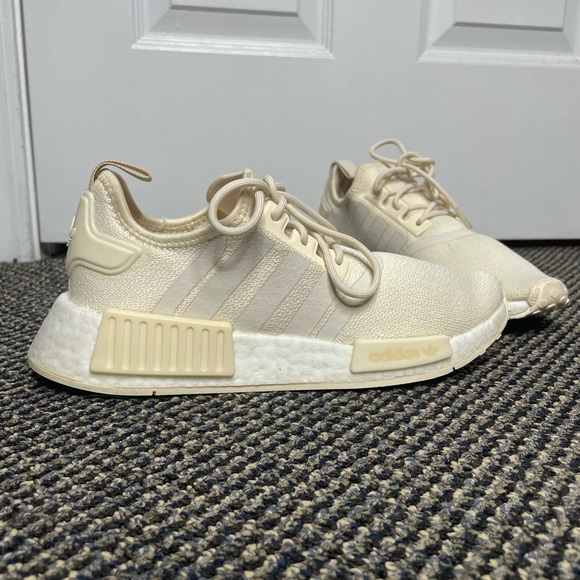 adidas Shoes - Adidas NMD_R1 Athletic Shoe Wonder White Size 7 (FLAWED SEE CAPTION / PHOTOS)